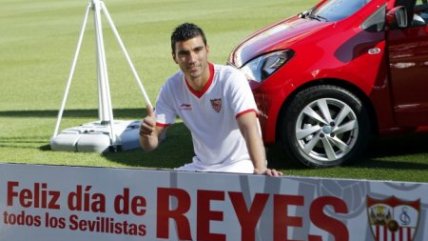 José Reyes es el nuevo compañero de Gary Medel en Sevilla