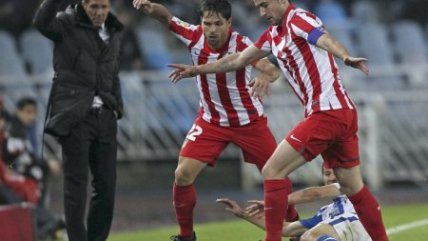 Claudio Bravo sufrió en extremo en derrota ante Atlético de Madrid