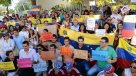 Venezolanos residentes en Santiago protestaron contra la violencia