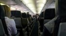 Pasajera obligó a desviar un avión tras disputa por asiento reclinable