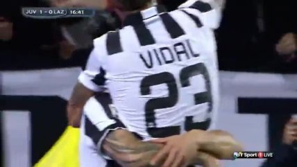 Arturo Vidal mostró gran nivel en victoria de Juventus sobre Lazio