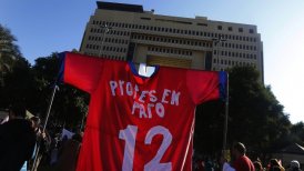 Además, un 50,6 por ciento estimó que este clima de protestas y paros va a disminuir en el país debido a la Copa América.