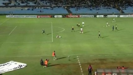 Arbitro decidió anularle un gol a Huracán por "fair play" en Copa Libertadores