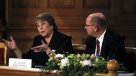 Bachelet defendió en el Parlamento sueco la consolidación de la democracia chilena