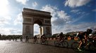Las postales que dejó el Tour de Francia en su última etapa en París