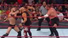 Finn Balor salió al rescate de Seth Rollins y Big Cass en RAW