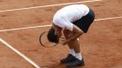 El festejo de Renzo Olivo tras derrotar a Jo-Wilfried Tsonga en Roland Garros