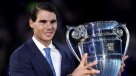 Rafael Nadal recibió el trofeo del número uno del mundo de la ATP en Londres