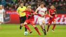 Charles Aránguiz y Bayer Leverkusen igualaron en friccionado duelo con RB Leipzig