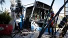 Ñuñoa: Bus del Transantiago chocó con tres postes de luz