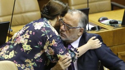   Abrazos y caras largas en la Cámara de Diputados tras elecciones 