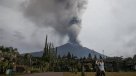 Bali: 100 mil evacuados y 59 mil pasajeros afectados por actividad de volcán Agung