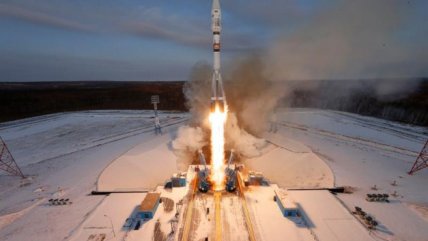   Rusia lanzó con éxito un cohete desde nuevo cosmódromo 