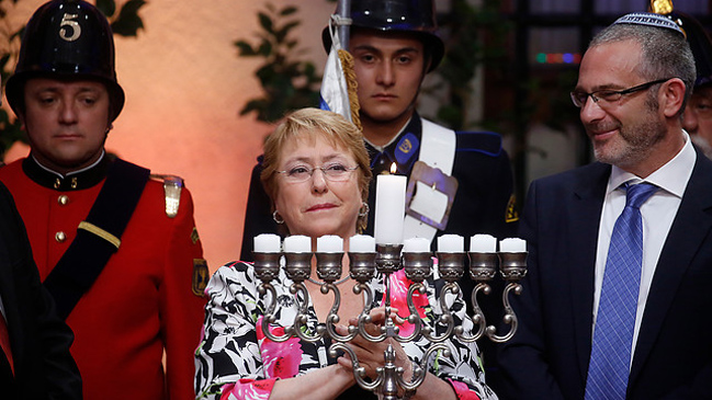  La Moneda: Bachelet encabezó festividad de Jánuca  