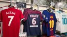 La camiseta de Alexis se vende en Japón junto a la de otras estrellas del fútbol mundial