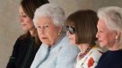 Reina Isabel II asistió por primera vez a la Semana de la Moda en Londres