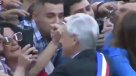 El particular y afectuoso saludo de un adherente al Presidente Piñera