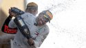 La desatada celebración de Hamilton tras arrasar en el GP de España
