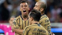 Pumas derrotó a Guadalajara con goles chilenos en México