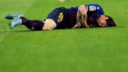 El momento de la lesión de Lionel Messi en el choque de Barcelona ante Sevilla