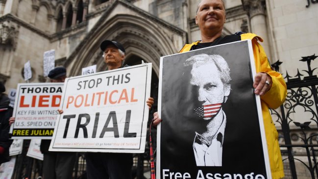   Tribunal estudia recurso de EEUU para extraditar a Julian Assange 
