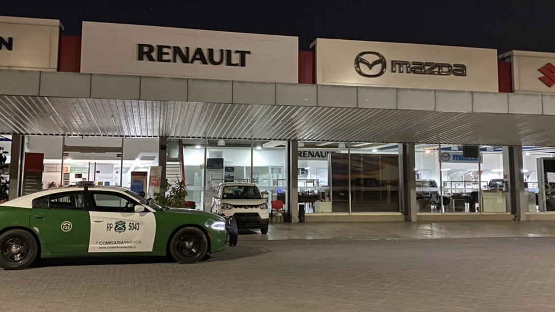 Carabineros frustró robo de caja fuerte de automotora de Rancagua