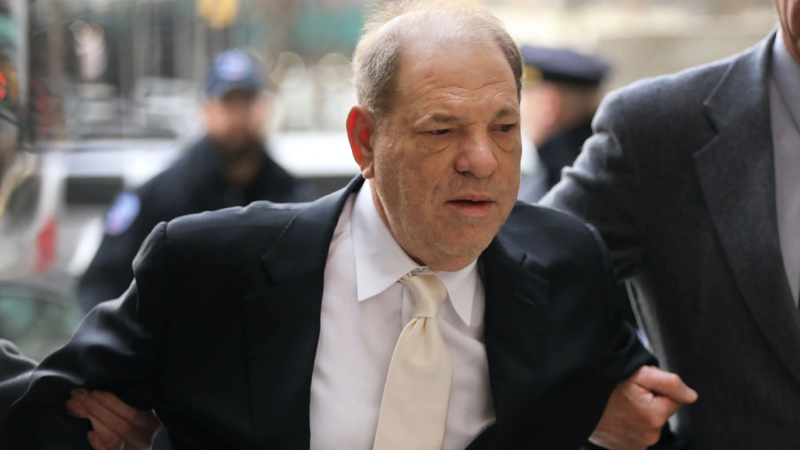 Harvey Weinstein rechaza declarar en su segundo juicio por agresión