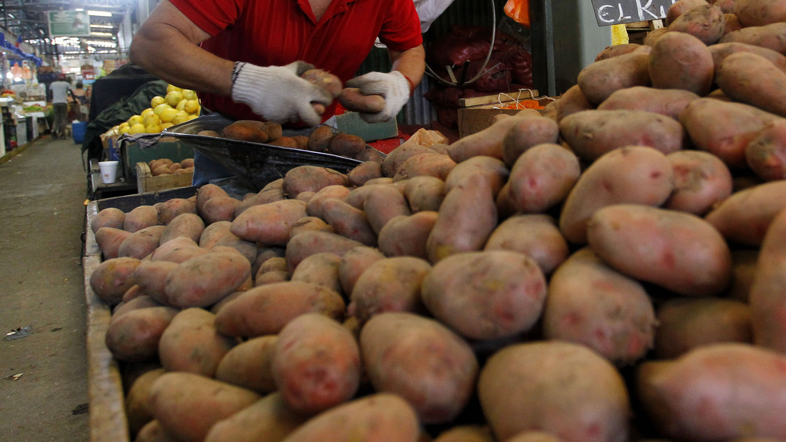 Ferias libres y alza en las papas Hay manipulación de grandes