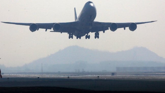   Controladores aéreos se movilizaron en todos los aeropuertos de Chile 