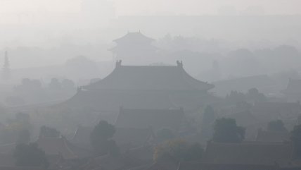   China renueva la alerta por alta contaminación y esmog en el norte y centro del país 