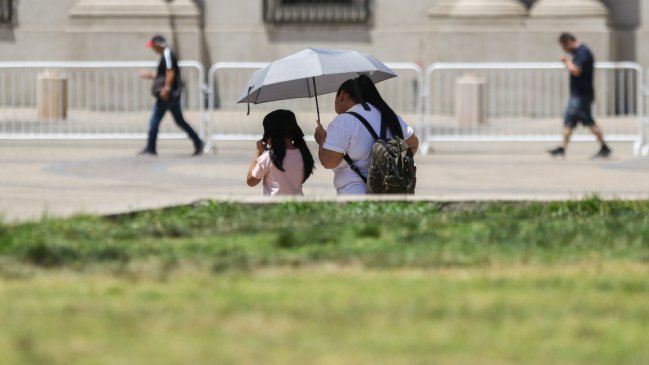  Ola de calor: Santiago se mantendrá con temperaturas de 36 grados hasta el jueves 