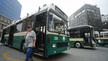  Transportes presentó la primera flota de buses eléctricos para Valparaíso  