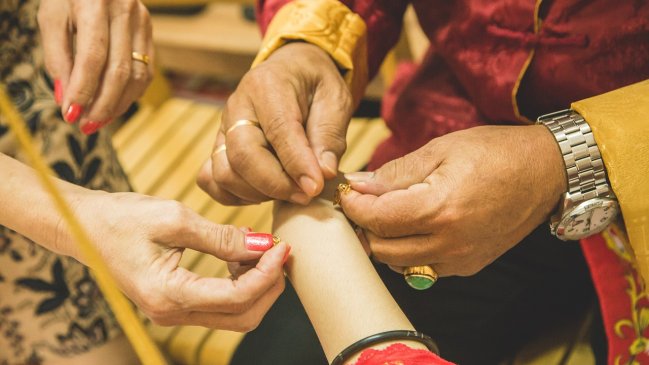  Localidad china premiará a parejas que no exijan dote al casarse  