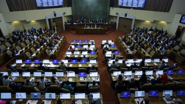  Cámara Baja: Acuerdo Demócratas-Chile Vamos deja en vilo presidencia del PC  