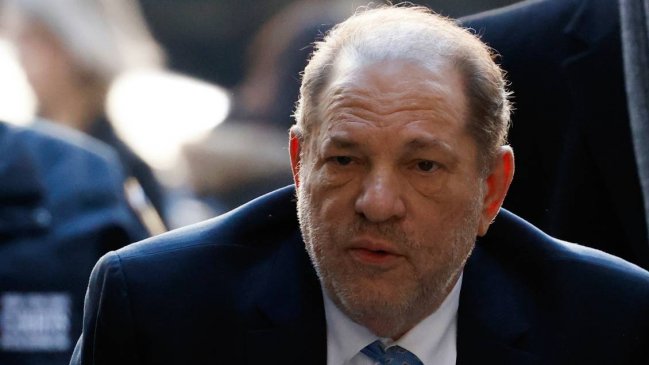   Tribunal anula condena por violación contra Harvey Weinstein 