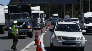 MOP informó que más de 200 mil vehículos han dejado Santiago este fin de semana por interferiado