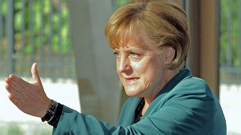 Merkel: El G8 coincide en que ya pasó el tiempo de los estímulos económicos