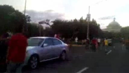   Policía desaloja a universitarios de Capitolio de Puerto Rico 