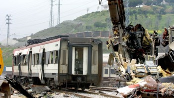 Mujer herida en los atentados del 11-M en España continúa en coma