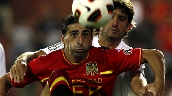 Unión Española arribó a Argentina y espera jugar de igual a igual ante Vélez Sarsfield