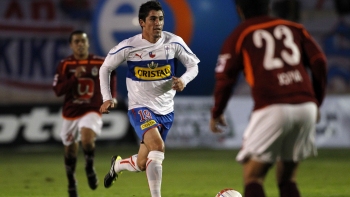 U. Católica alineará a tres delanteros para intentar batir a U. Española en la Libertadores