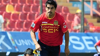 En Unión Española esperan la evolución de Braulio Leal para definir su formación