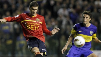 Boca Juniors superó a U. Española en La Bombonera