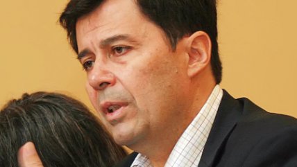   Ex ministro de Salud: Denuncia sin fundamento desprestigia a Jaime Mañalich 