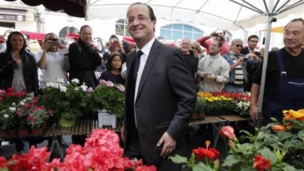   Candidatos presidenciales franceses viven última jornada ante elecciones 