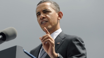 Obama defenderá en el G8 necesidad de combinar la austeridad con crecimiento