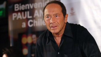   Paul Anka: JLo no es una gran cantante, es una bailarina y tiene buen culo 