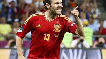   Juan Mata cerró la goleada de España ante Italia en la final de la Eurocopa 