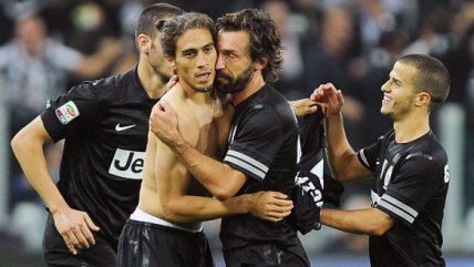   Arturo Vidal jugó un triunfo de Juventus sobre Napoli 