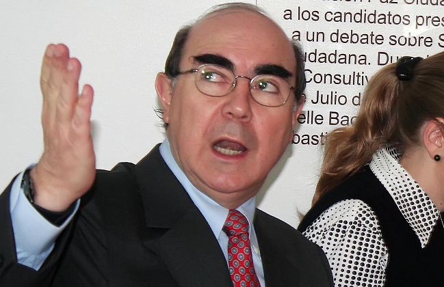 Adimark: La gente no contestó la encuesta por las mismas razones que no fue a votar